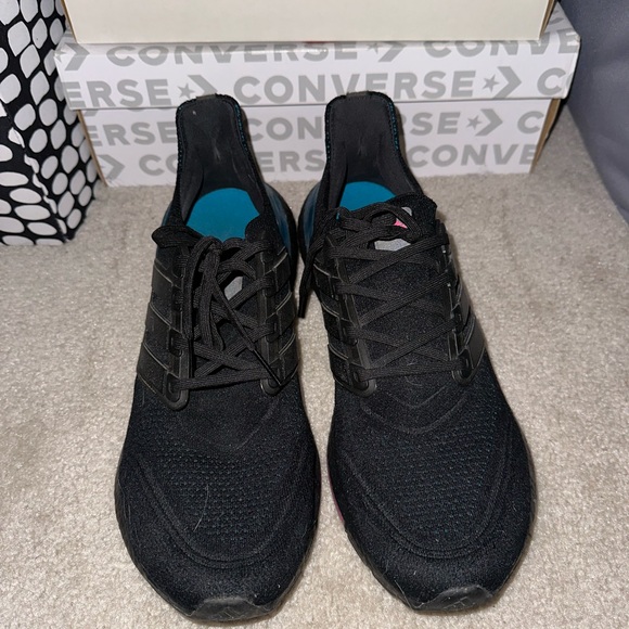 Ultraboost - Picture 3 of 5